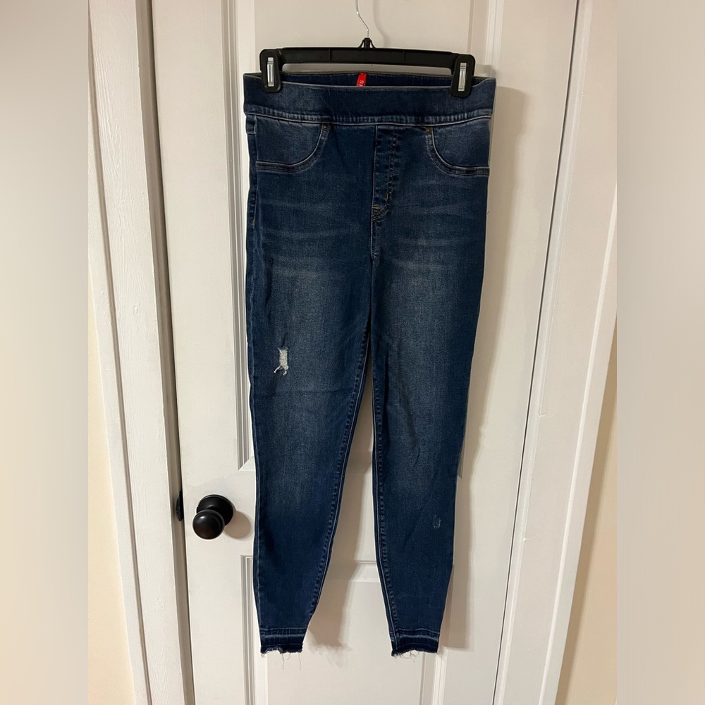 NWOT Spanx Distressed Ankle Skinny Jeans